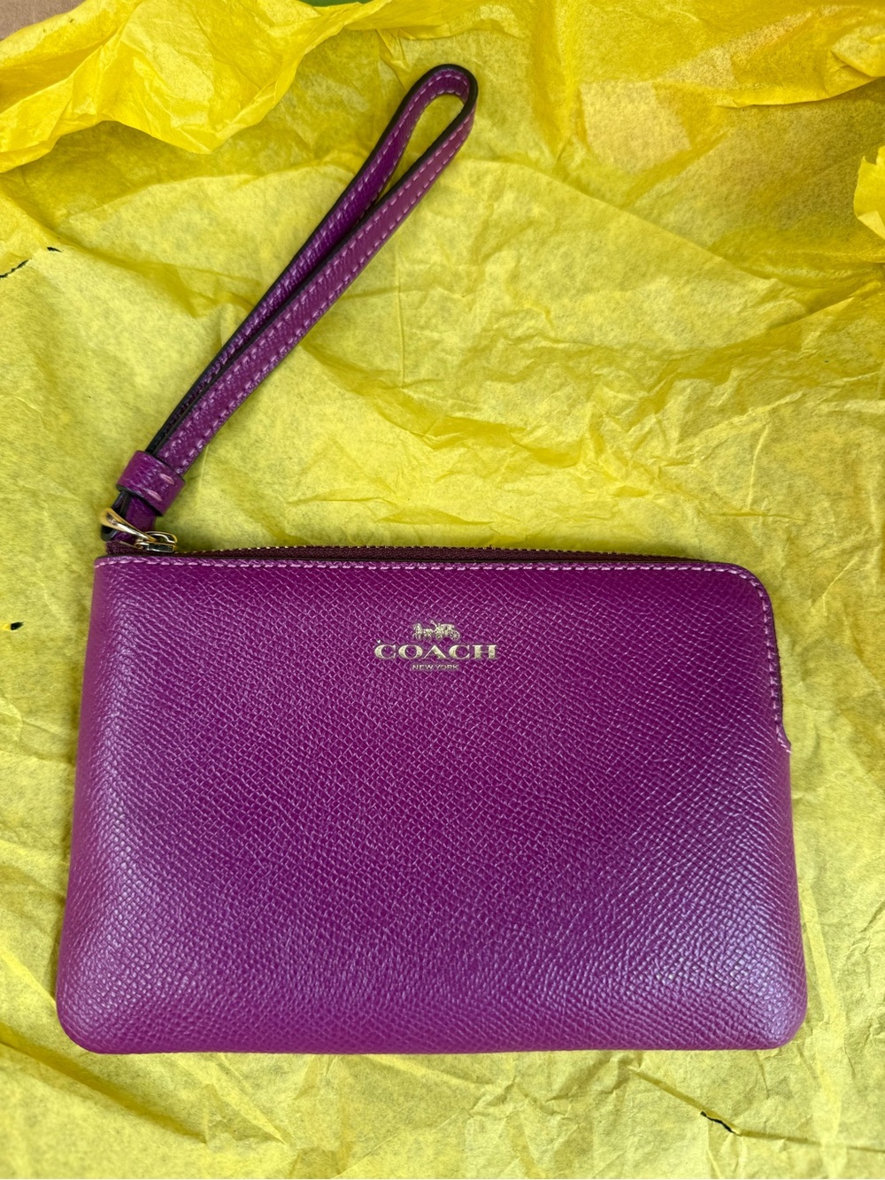 Coach Fuchsia Leather Wristlet Pouch with Gold Hardware